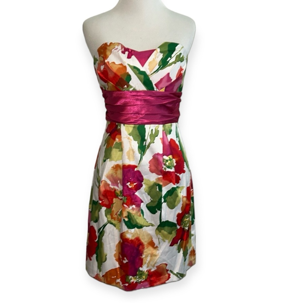 5/$30 🎈 Trixxi floral strapless dress size 3